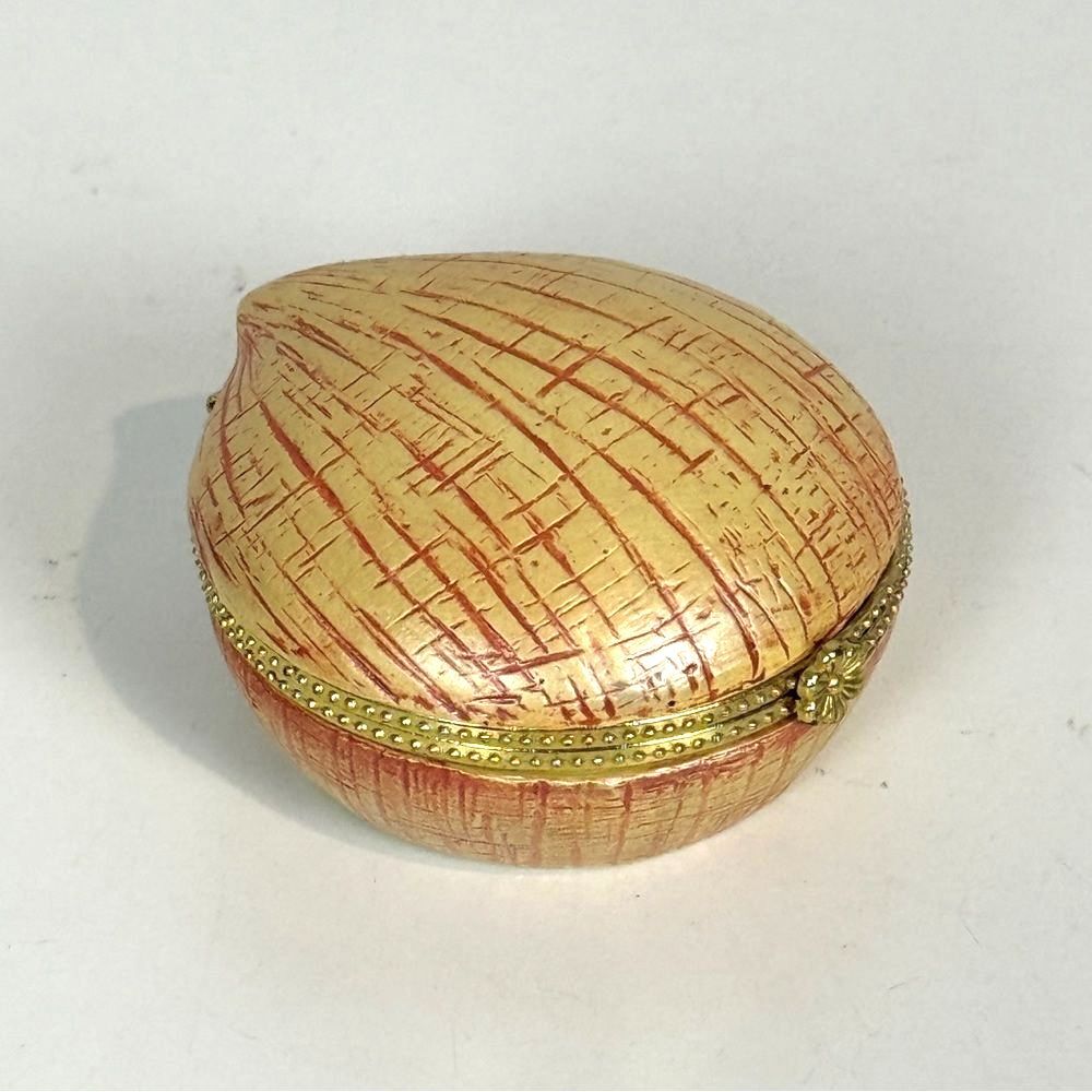 Seashell Hinged Trinket Box Ceramic